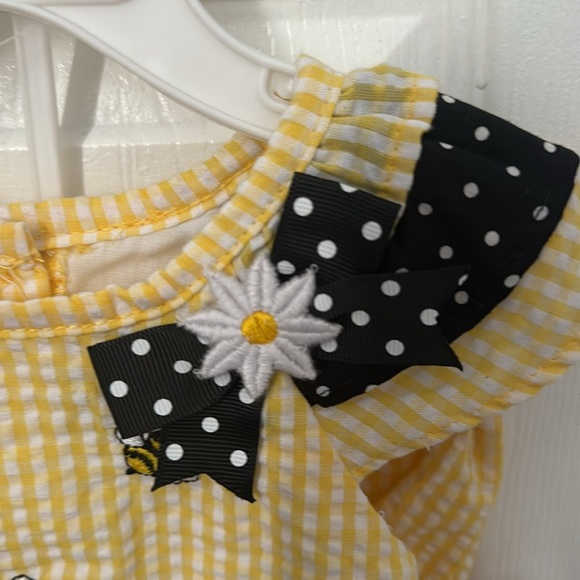 Bumblebee Dress - Picture 3 of 5